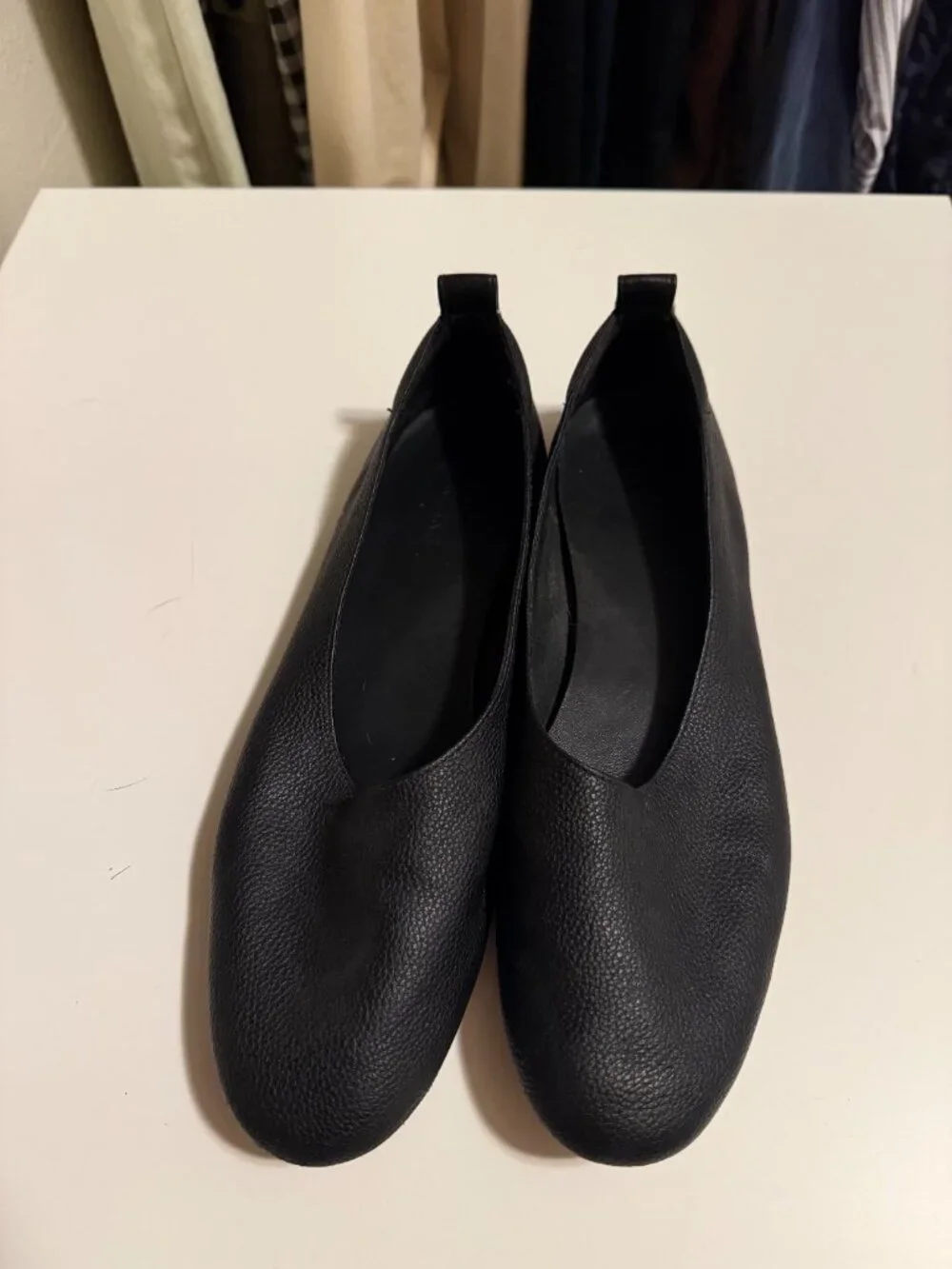 Everlane day glove flats